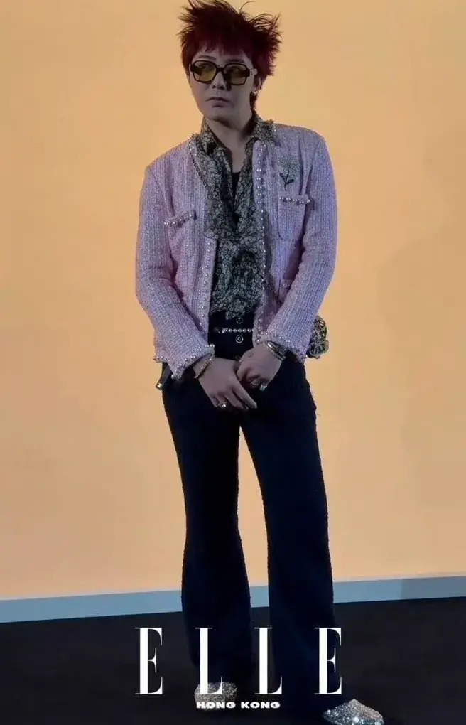 周润发刘嘉玲权志龙合照