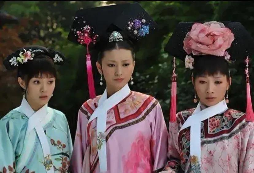 眉姐姐斓曦回应丑衣服穿搭