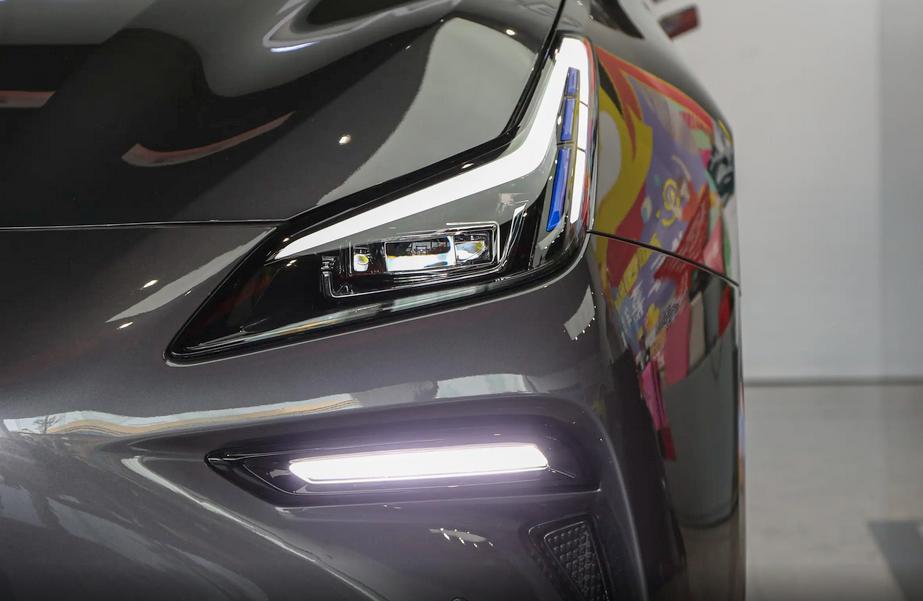 电动机总功率160kW,售13.98万元,这款纯电轿车值得一看吗?