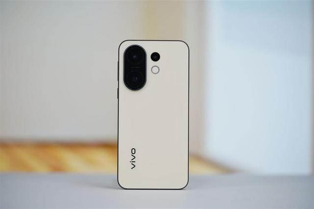 颜值体验全面Pro! vivo S30 Pro mini评测:年轻人的梦想小直屏